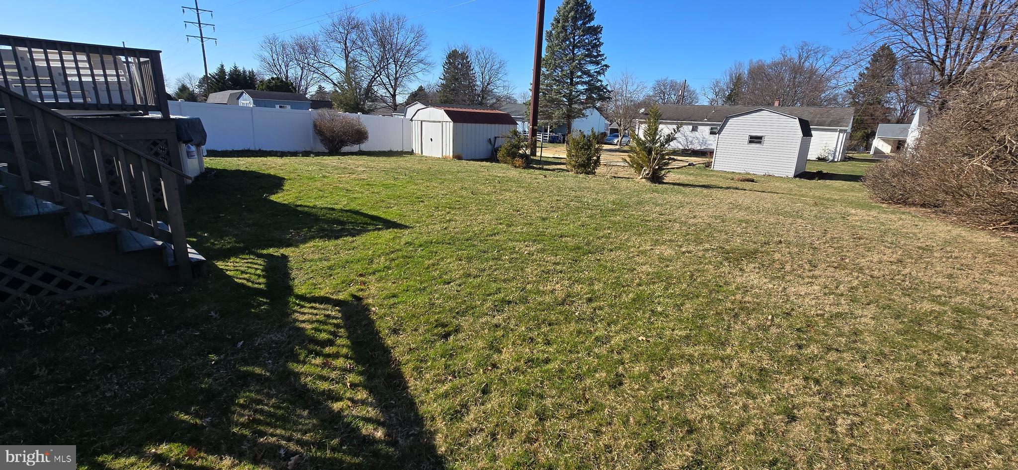 9 Nottingham Road Camp Hill, PA 17011 - Photo 2 of 7 yard