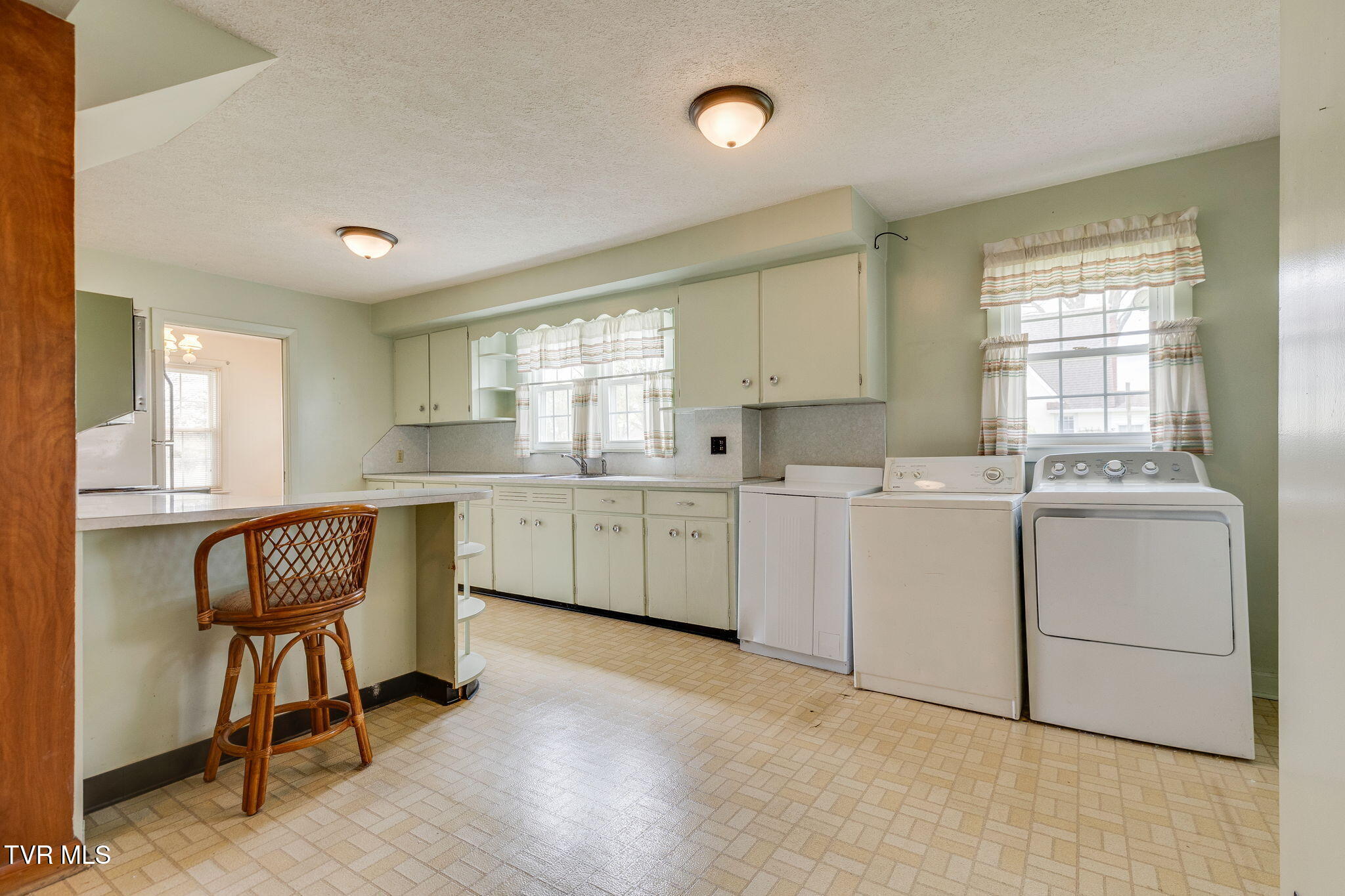 902 Federal Street Kingsport, TN 37664 - Photo 11 of 33 011