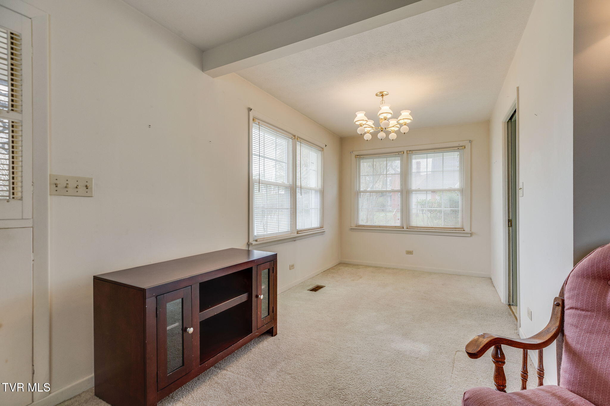 902 Federal Street Kingsport, TN 37664 - Photo 5 of 33 005