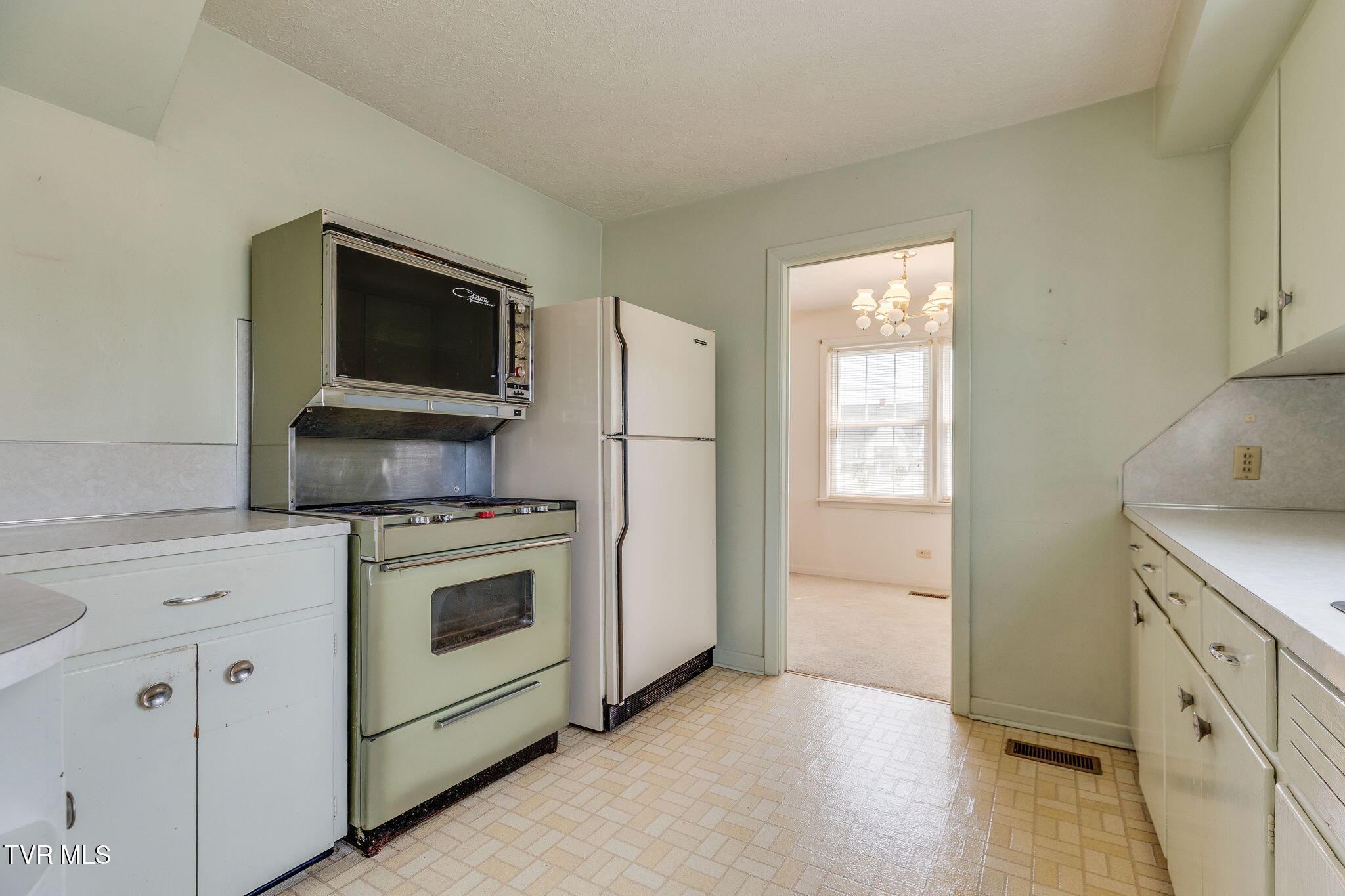 902 Federal Street Kingsport, TN 37664 - Photo 10 of 33 010