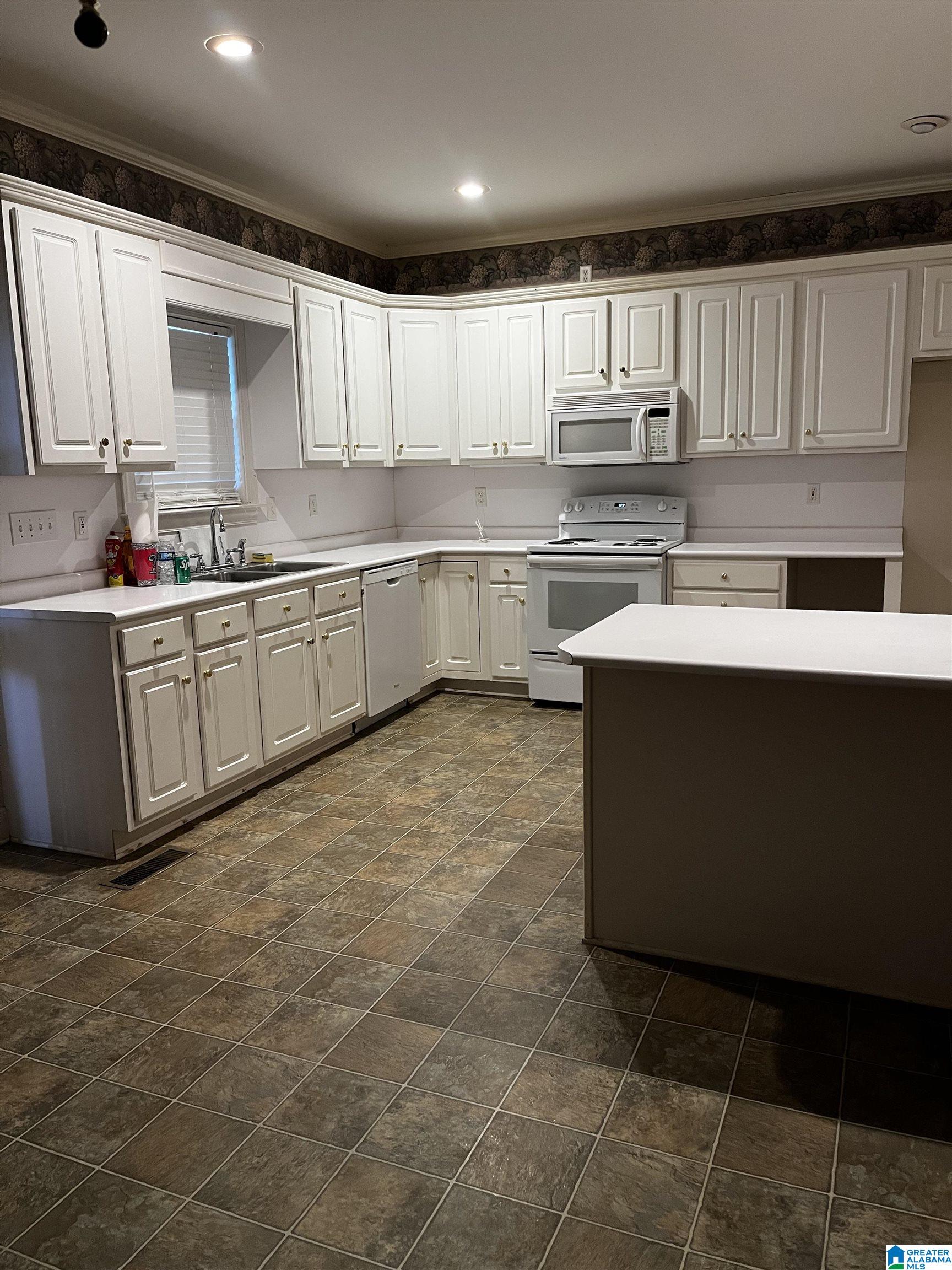 1593 Tanyard Road Harpersville, AL 35078 - Photo 7 of 13