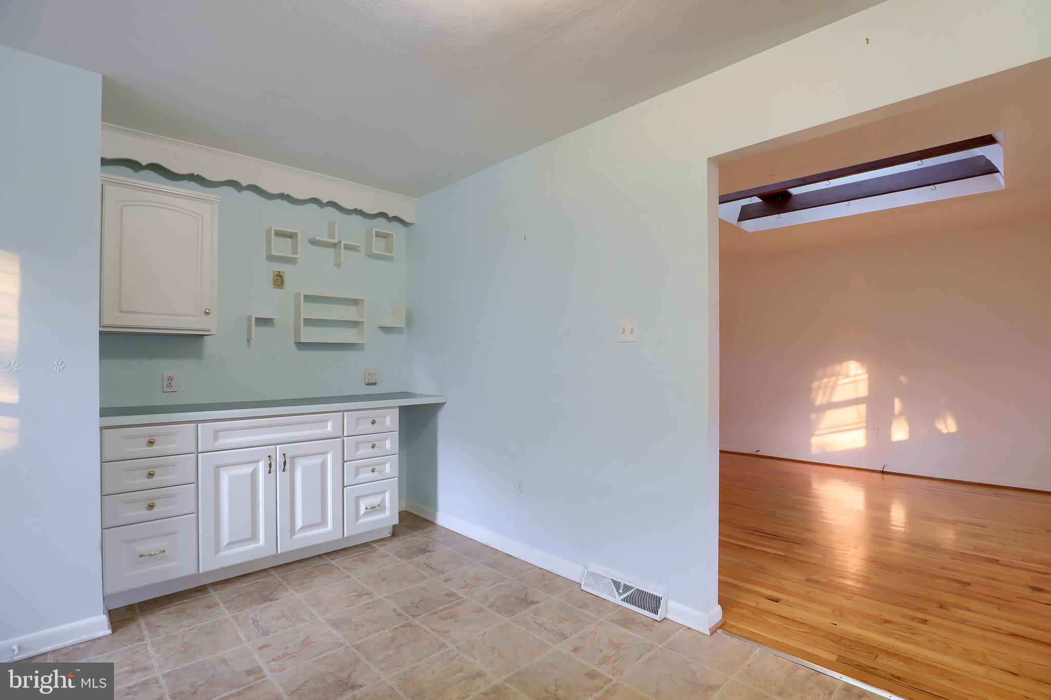 525 Spring Avenue Lititz, PA 17543 - Photo 11 of 29