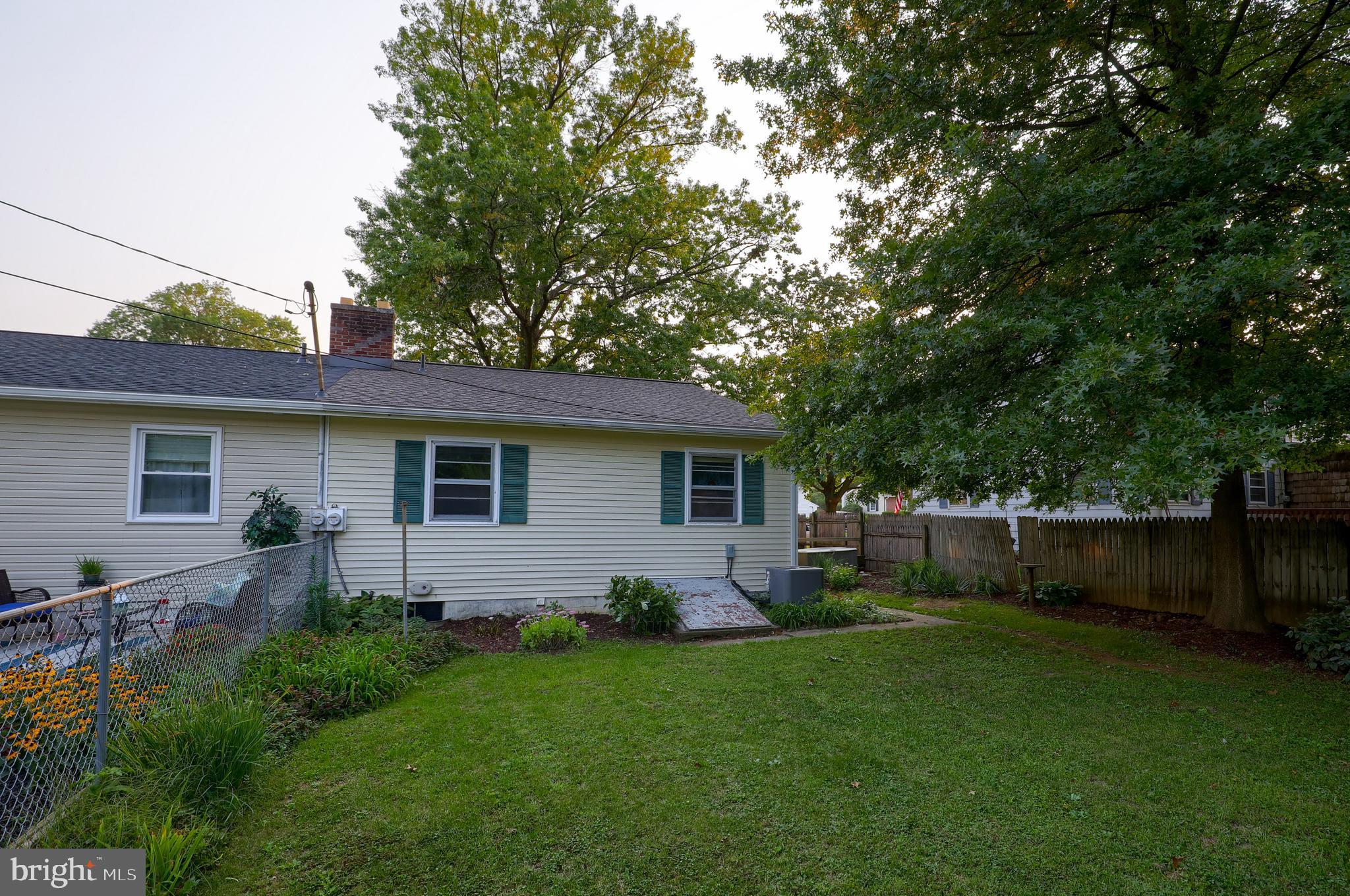 525 Spring Avenue Lititz, PA 17543 - Photo 22 of 29