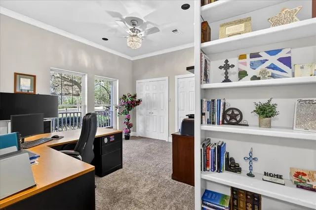 $1,375,000 | 8355 Vlg Gln Lane, Scurry, TX 75158