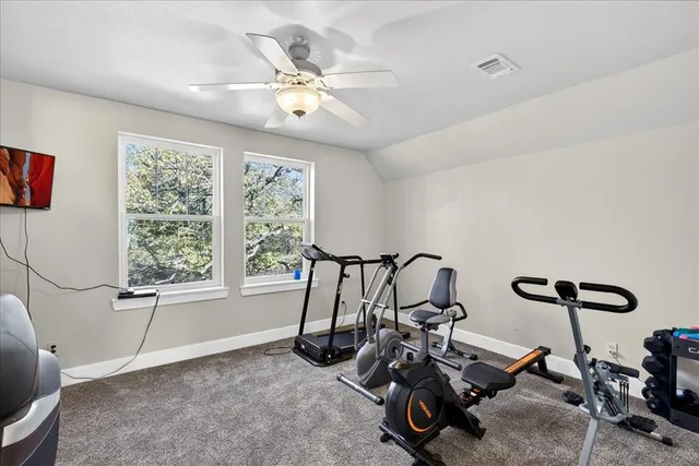 $1,375,000 | 8355 Vlg Gln Lane, Scurry, TX 75158