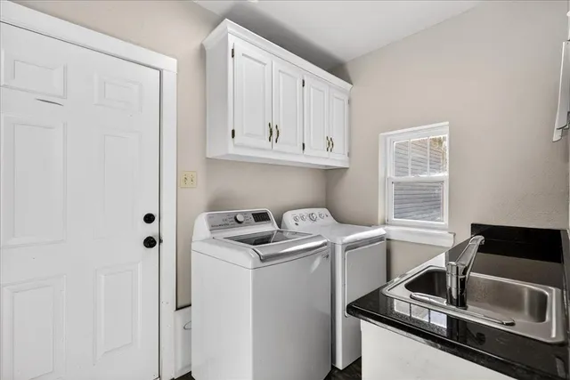 $1,375,000 | 8355 Vlg Gln Lane, Scurry, TX 75158