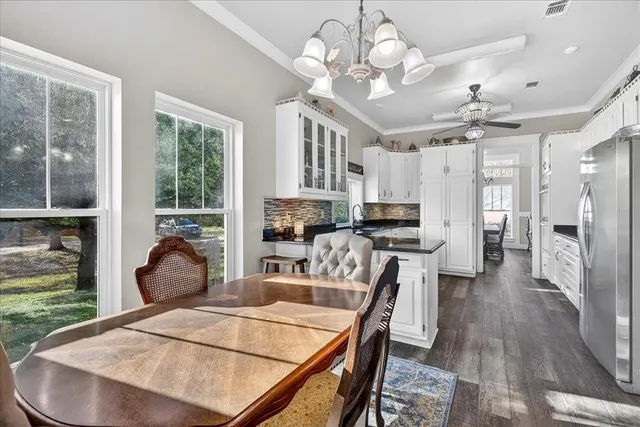 $1,375,000 | 8355 Vlg Gln Lane, Scurry, TX 75158