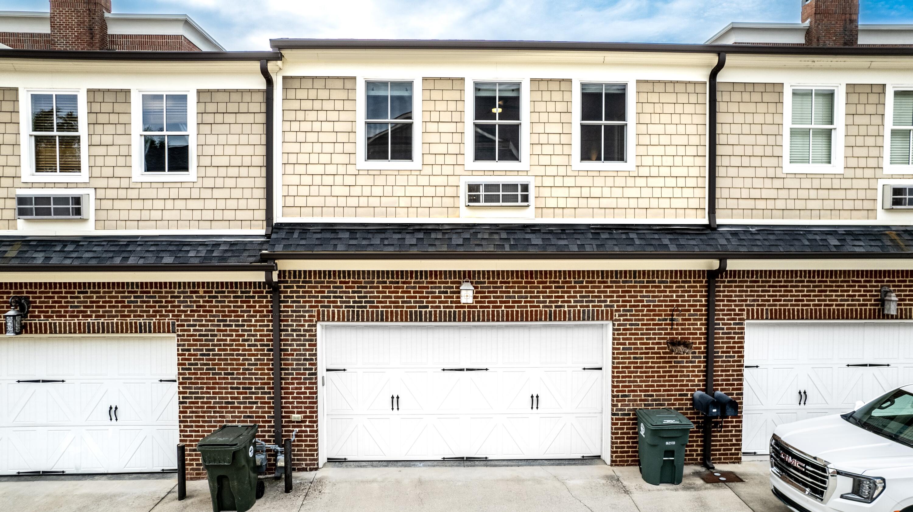 242 Cherry Street Chattanooga, TN 37403 - Photo 58 of 110 Two car Carriage & Carriage House above