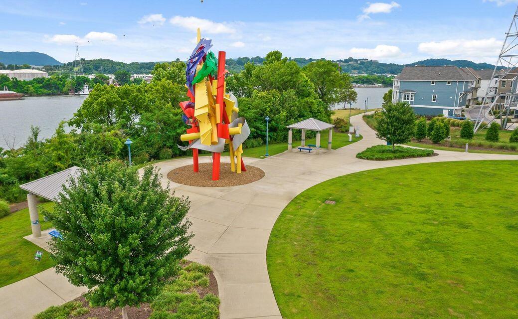 242 Cherry Street Chattanooga, TN 37403 - Photo 86 of 110 Enjoy Art along the River