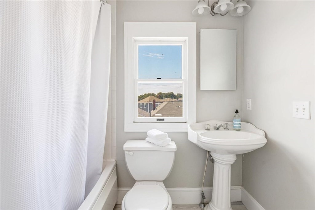 8 Oceanside Drive Scituate, MA 02066 - Photo 33 of 41