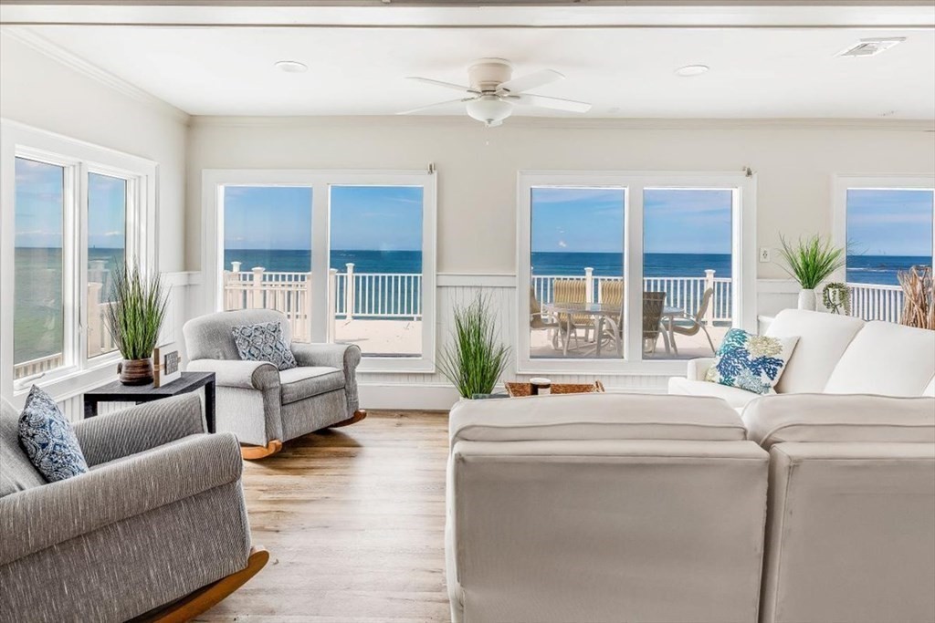 8 Oceanside Drive Scituate, MA 02066 - Photo 7 of 41