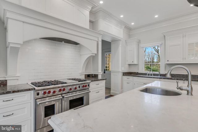 $3,750,000 | 7426 Dulany Drive, McLean, VA 22101