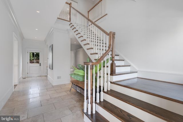 $3,750,000 | 7426 Dulany Drive, McLean, VA 22101