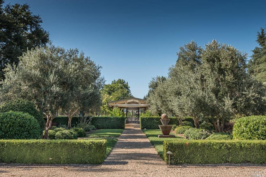 1710 Cabernet Lane St. Helena, CA 94574 - Photo 1 of 1 a front view of a house with a yard