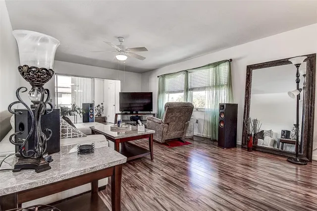 $258,000 | 3010 59th Street South, Unit 301, Gulfport, FL 33707