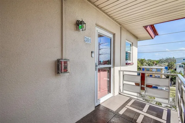 $258,000 | 3010 59th Street South, Unit 301, Gulfport, FL 33707