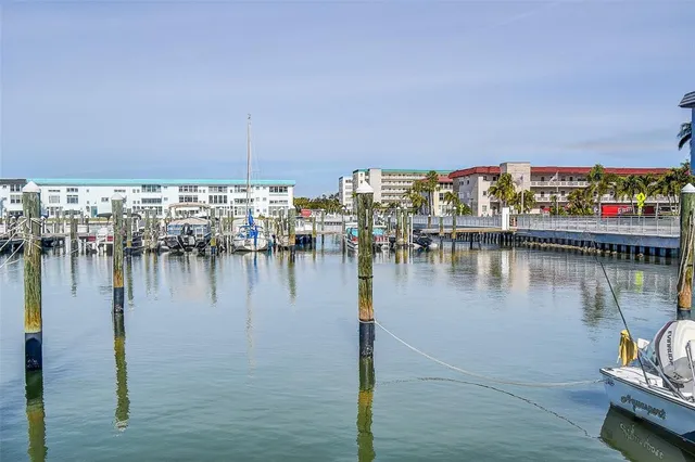 $258,000 | 3010 59th Street South, Unit 301, Gulfport, FL 33707