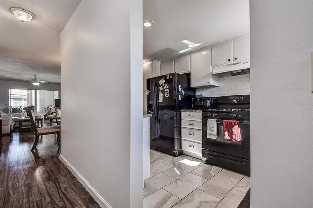 $258,000 | 3010 59th Street South, Unit 301, Gulfport, FL 33707