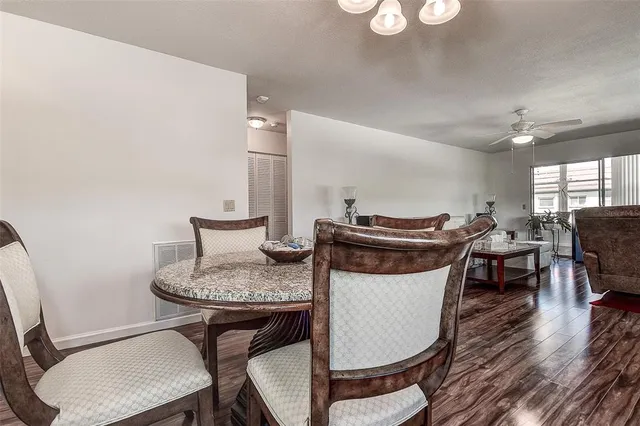 $258,000 | 3010 59th Street South, Unit 301, Gulfport, FL 33707