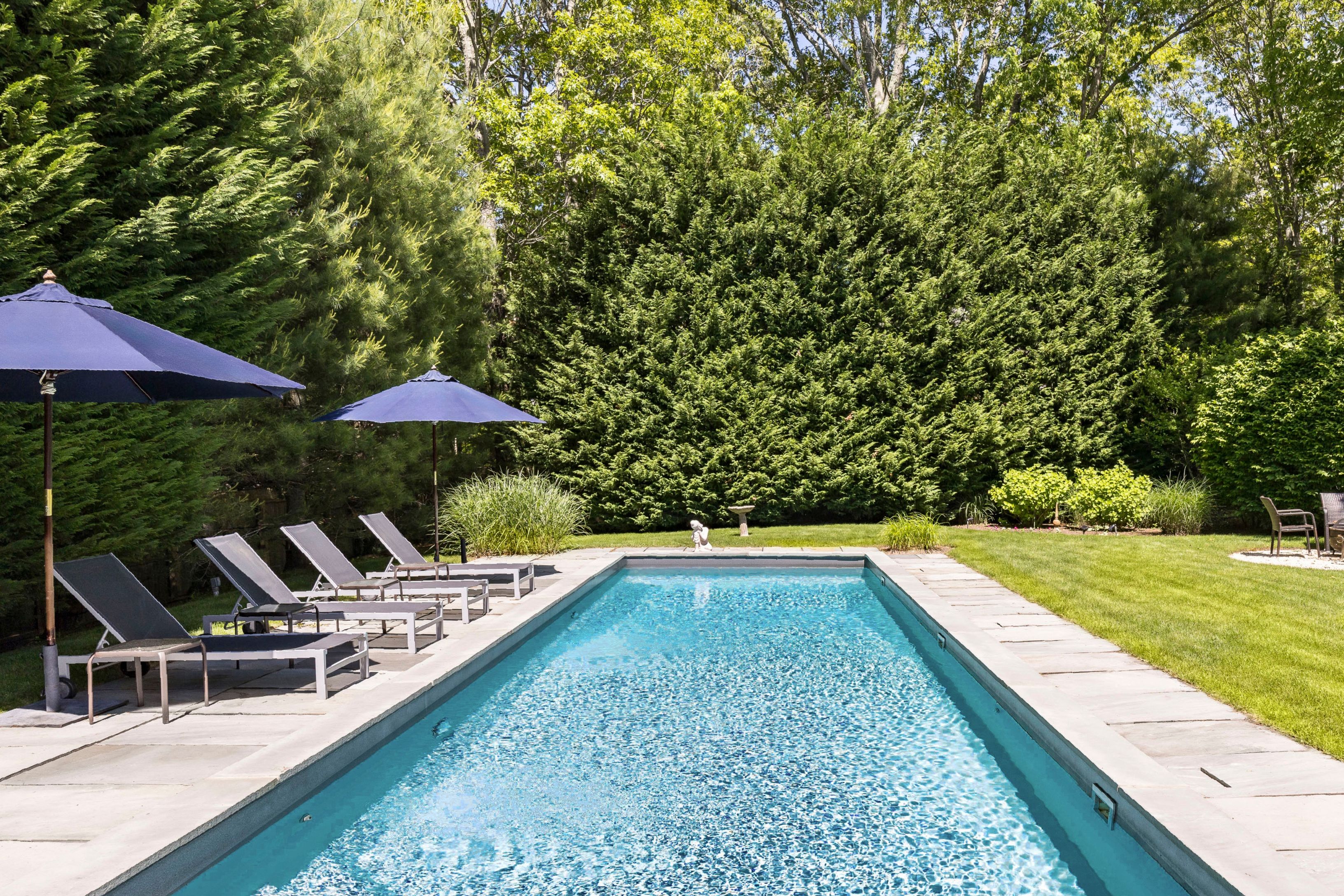 29 Denison Road Sag Harbor, NY 11963 - Photo 16 of 20 Salt-Water Pool