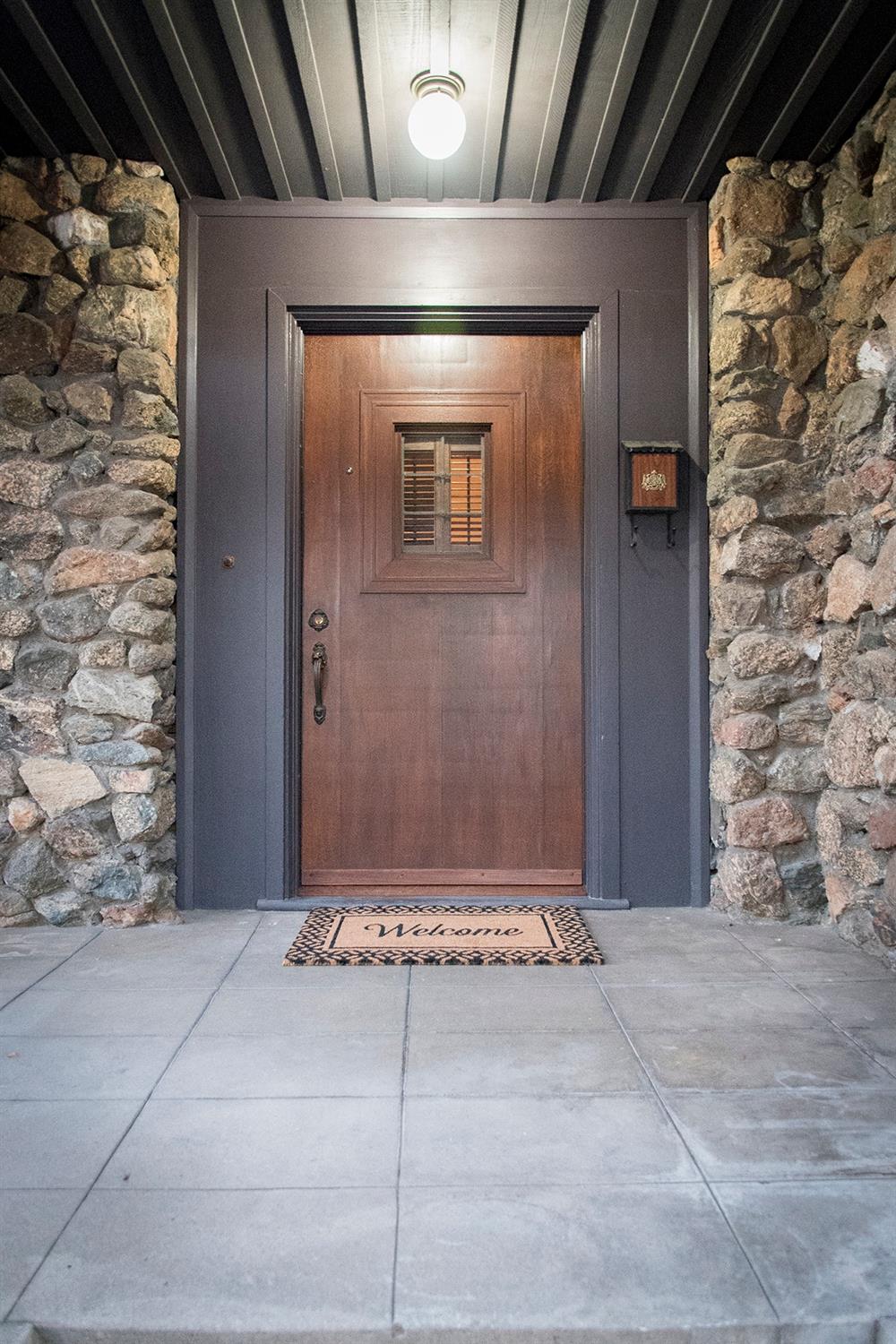 244 North Crespi Avenue Exeter, CA 93221 - Photo 6 of 41