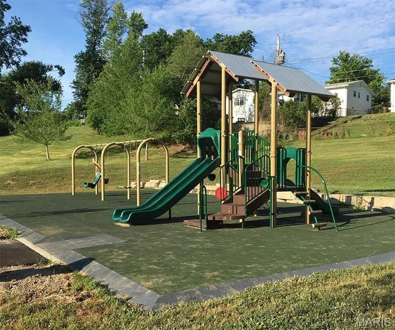 $2,395 | 1249 Harvest Ridge Drive, St. Charles, MO 63303