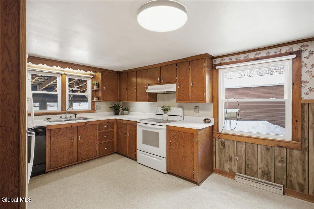 17 Green Barn Road Hudson Falls, NY 12839 - Photo 6 of 33 04-002_IMG_1218