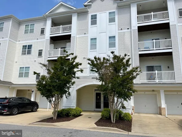 $2,100 | 23530 Franklin Delano Roosevelt Boulevard, California, MD 20619