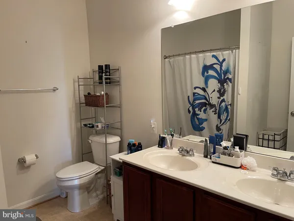 $2,100 | 23530 Franklin Delano Roosevelt Boulevard, California, MD 20619