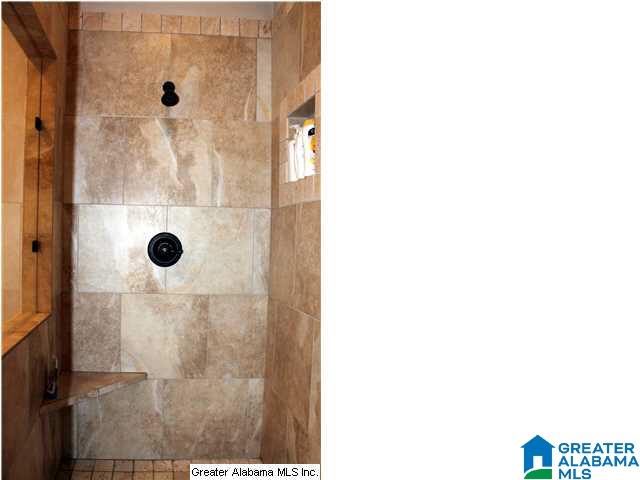 380 Strathaven Drive Pelham, AL 35124 - Photo 18 of 32