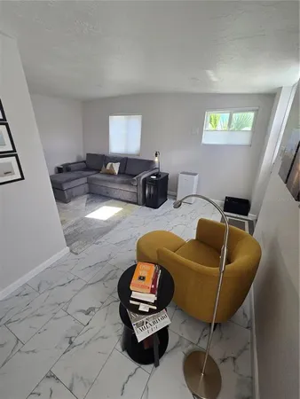 $2,500 | 2601 Gulf Drive North, Unit 216, Bradenton Beach, FL 34217