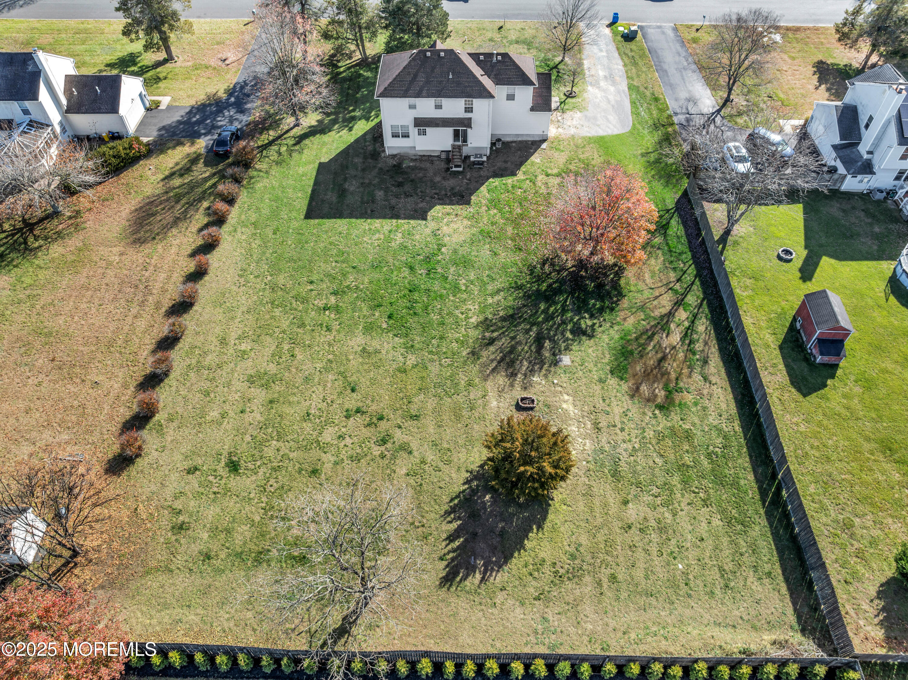 6 Hummingbird Way Jackson, NJ 08527 - Photo 34 of 39 an aerial view of a house having outdoor space
