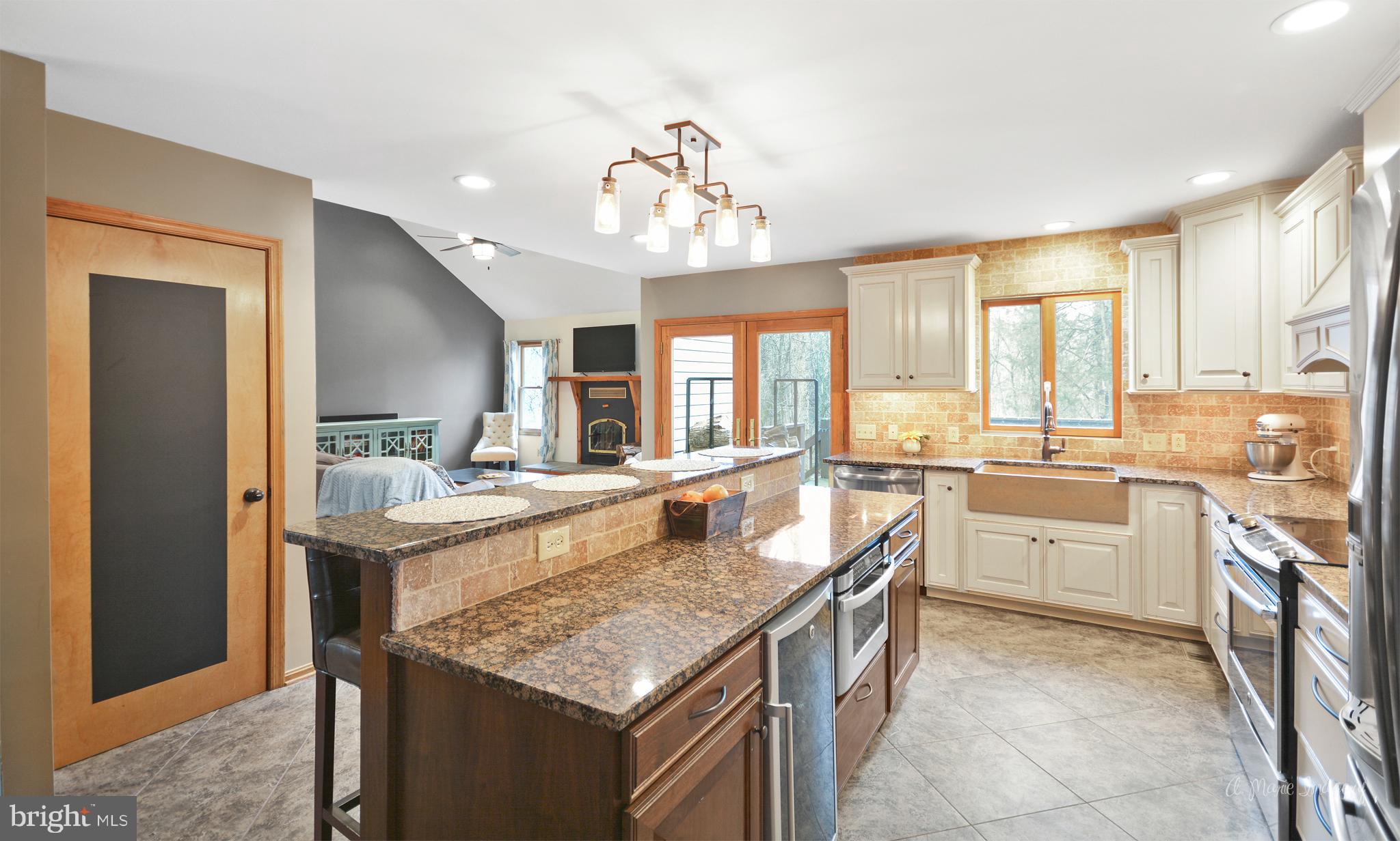 12267 Big Pool Road Clear Spring, MD 21722 - Photo 6 of 30 Granite Counters/Breakfast Bar
