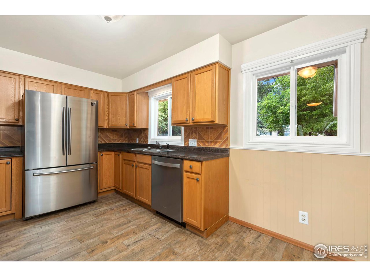 535 South Taft Hill Road Fort Collins, CO 80521 - Photo 5 of 26 Stainless appliances all included