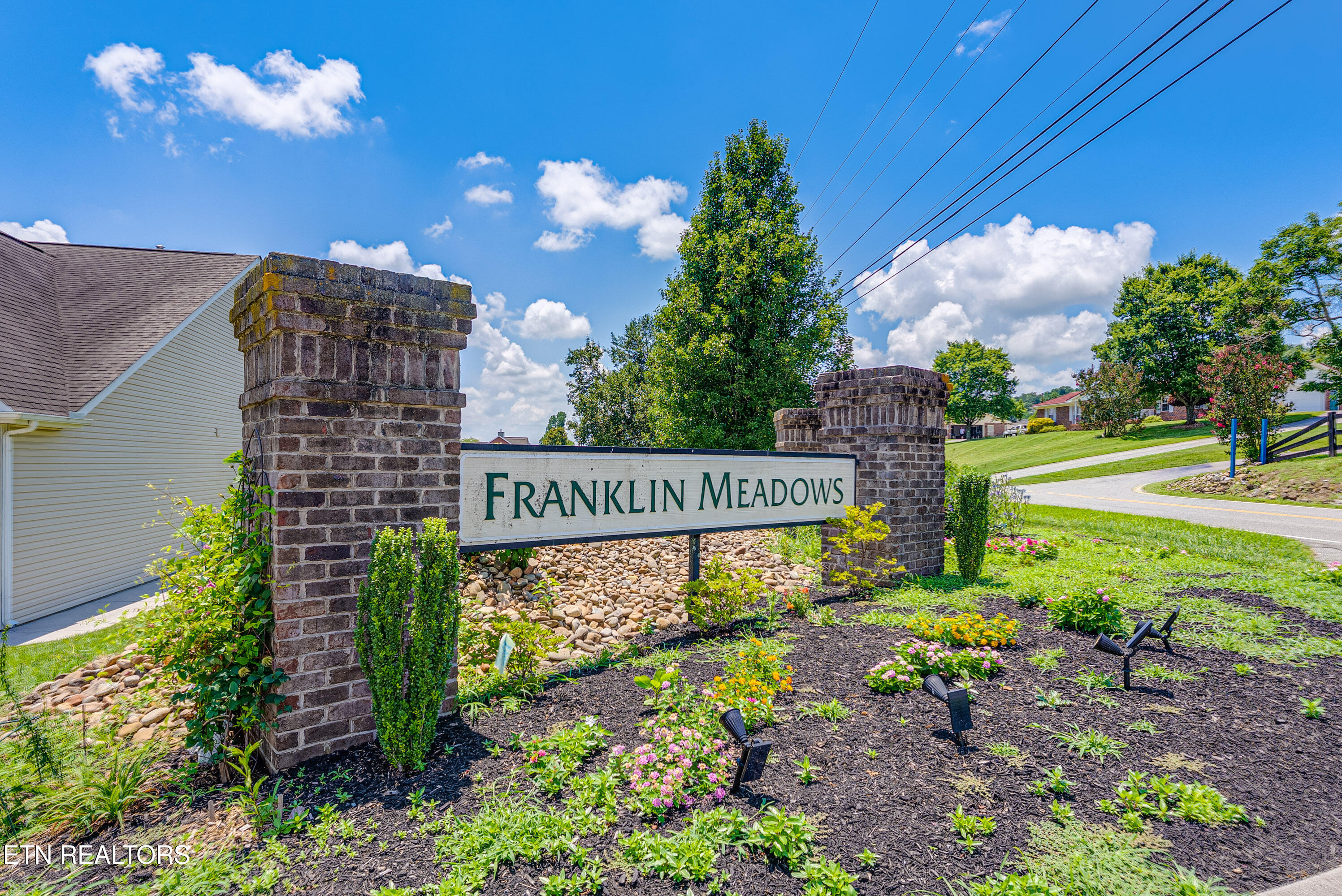 114 Pewter Way Seymour, TN 37865 - Photo 6 of 6 SIgn A1 (2)