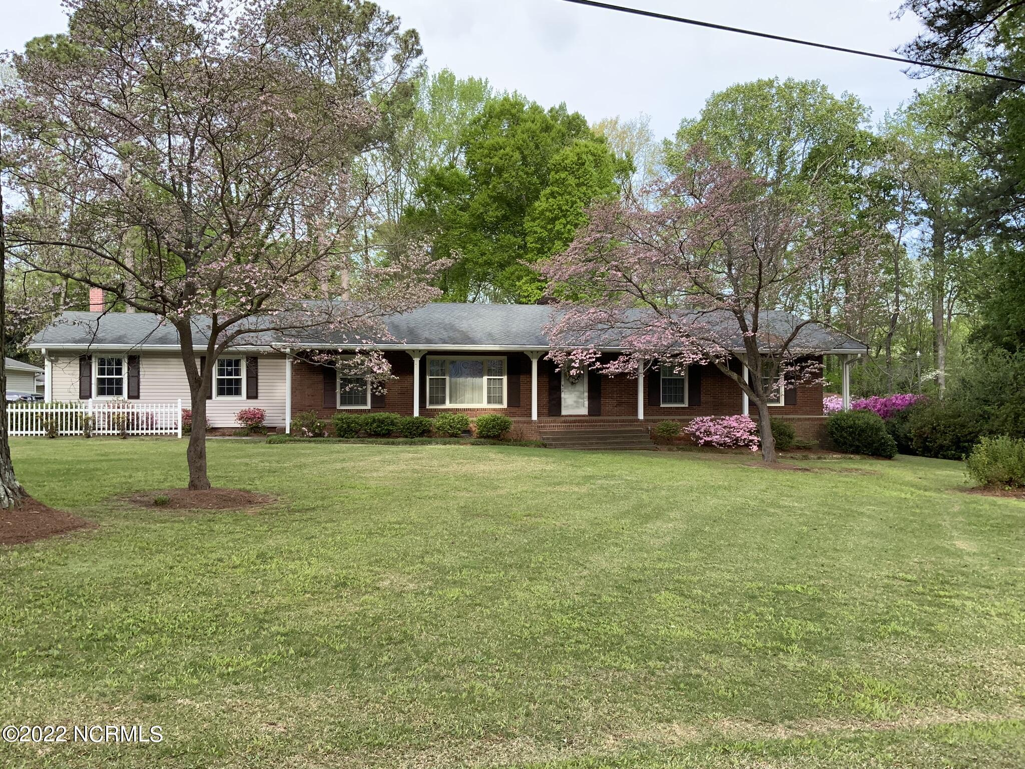 501 Love Lane Rockingham, NC 28379 - Photo 1 of 29 Front