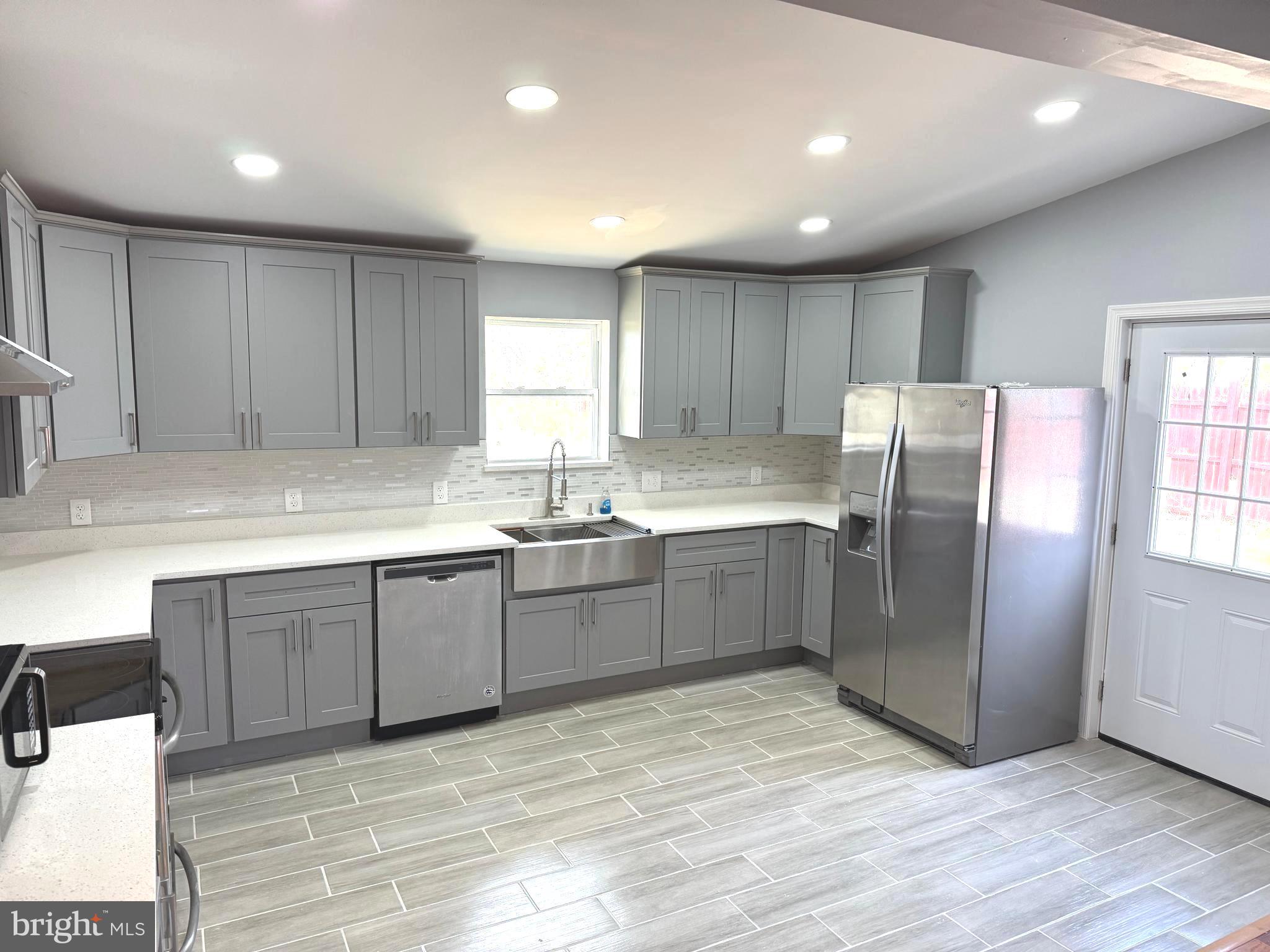 9013 Allentown Road Fort Washington, MD 20744 - Photo 13 of 32 Kitchen