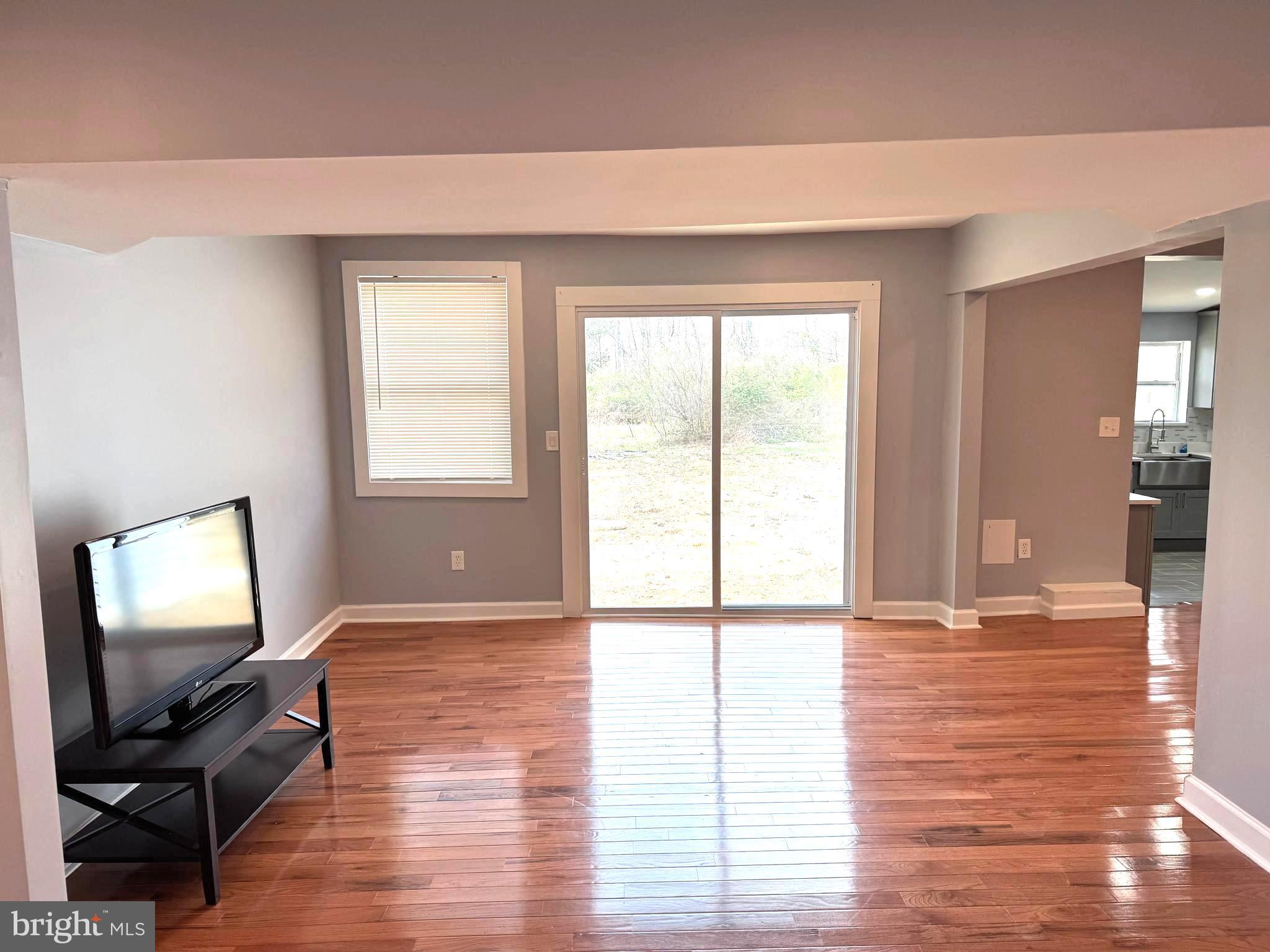 9013 Allentown Road Fort Washington, MD 20744 - Photo 6 of 32 General/Family