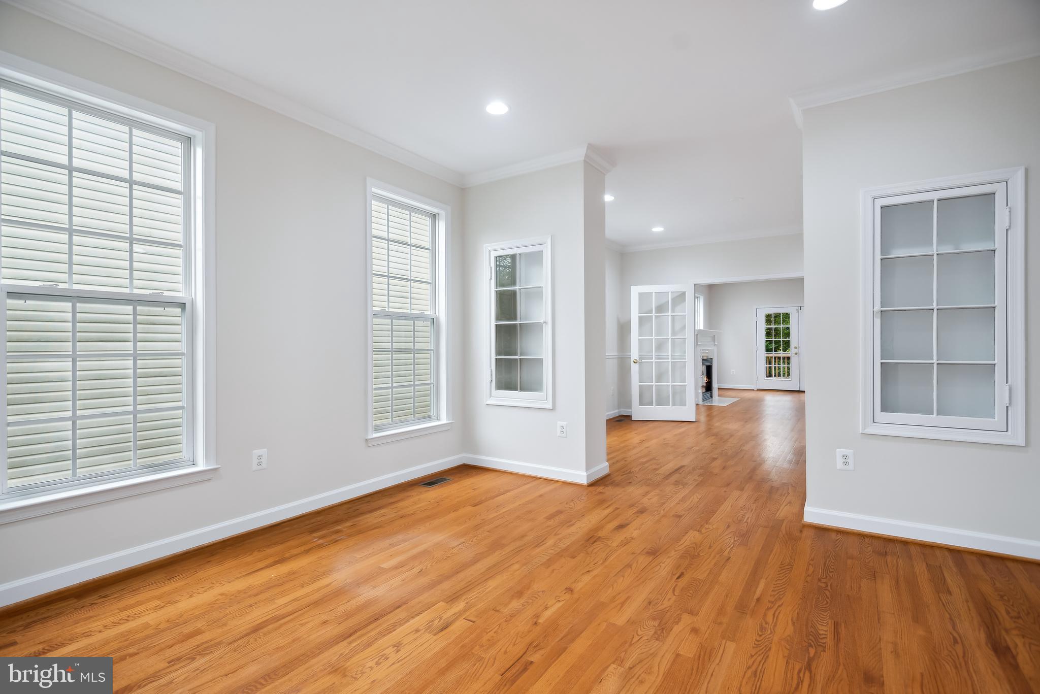 3303 Decatur Avenue Kensington, MD 20895 - Photo 15 of 94 Lovely Hardwood Floors