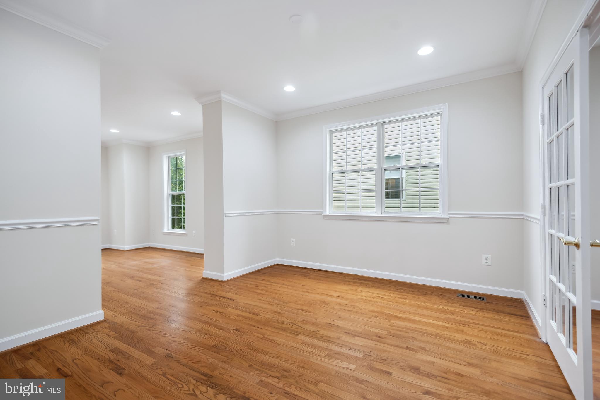 3303 Decatur Avenue Kensington, MD 20895 - Photo 19 of 94 Dining Room with large window