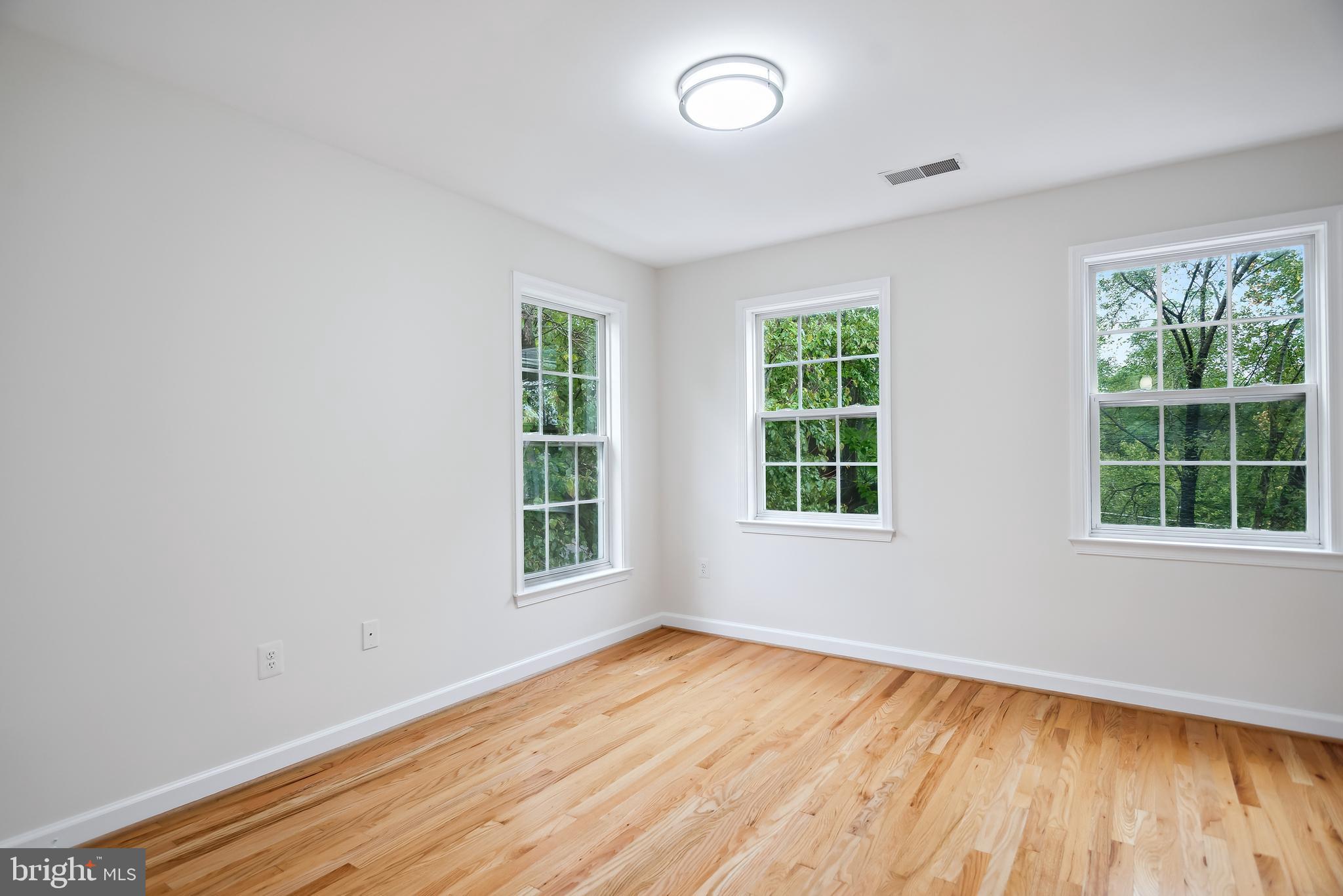 3303 Decatur Avenue Kensington, MD 20895 - Photo 52 of 94 Bedroom 2 with multiple windows