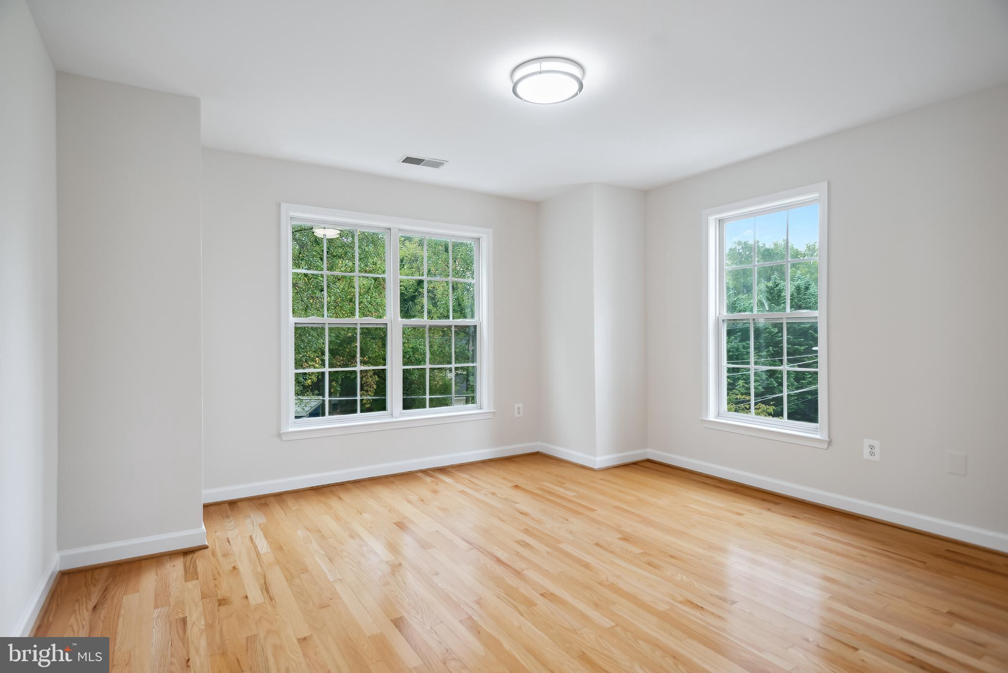 3303 Decatur Avenue Kensington, MD 20895 - Photo 62 of 94 Bedroom 4 with Large Windows