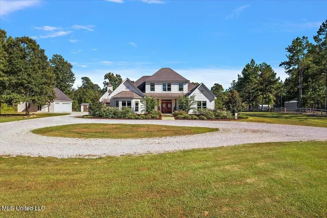 $949,900 | 729 Twelve Oaks, Canton, MS 39046