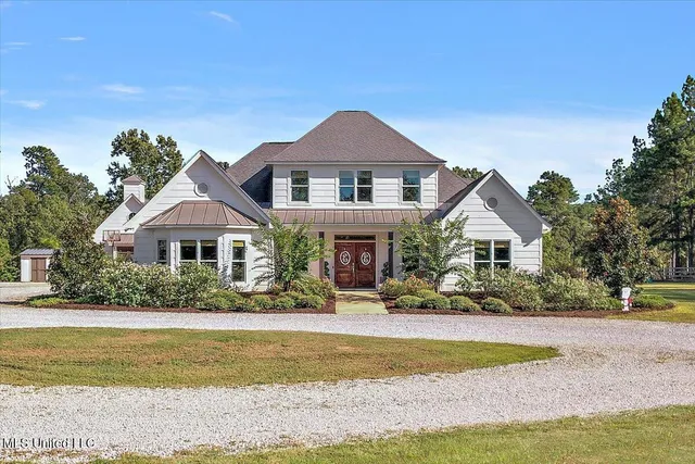 $949,900 | 729 Twelve Oaks, Canton, MS 39046