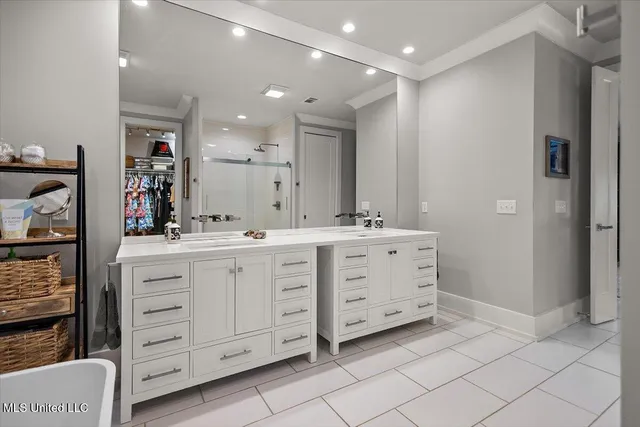 $949,900 | 729 Twelve Oaks, Canton, MS 39046