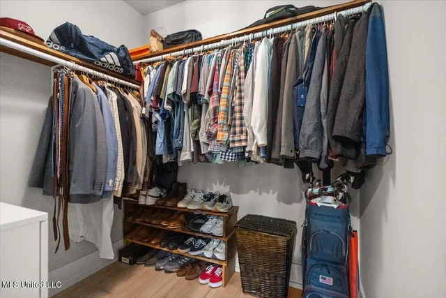 $949,900 | 729 Twelve Oaks, Canton, MS 39046