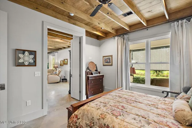 $949,900 | 729 Twelve Oaks, Canton, MS 39046