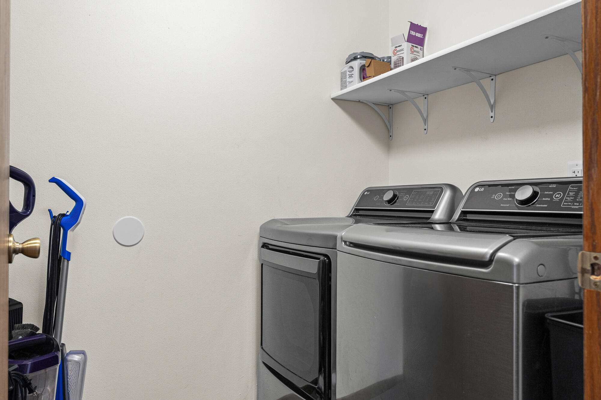 18065 Icicle Road Sparta, WI 54656 - Photo 22 of 34 Laundry
