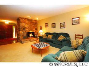 29 Lovers Loop Road Asheville, NC 28803 - Photo 5 of 12 Gallery Image 5