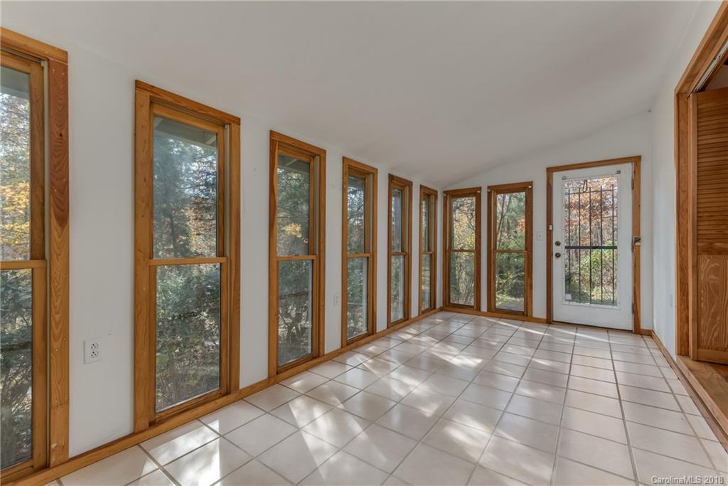 1500 Lynn Road Tryon, NC 28782 - Photo 5 of 28 Gallery Image 5